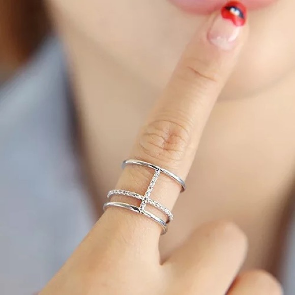 925 Sterling Silver Pave Crystal Multilayer Ring - Picture 1 of 14